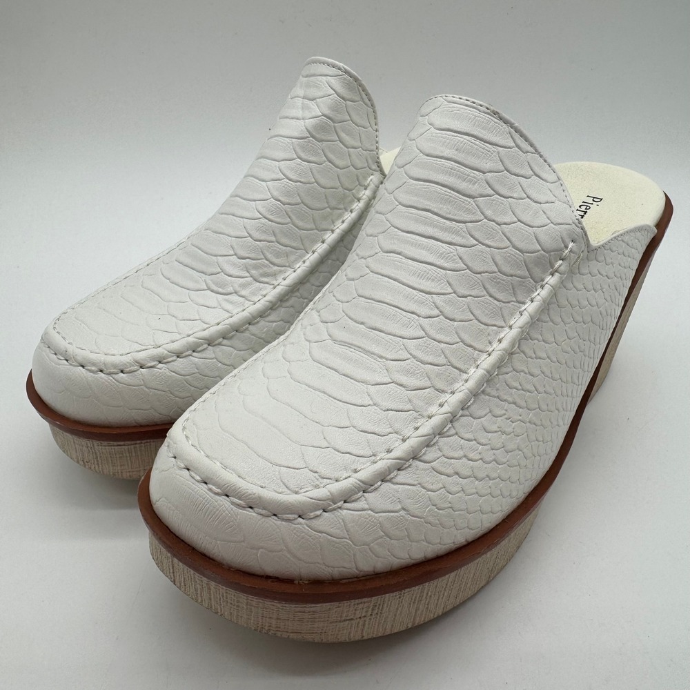 Pierre Dumas Womens White Snakeskin Embossed Platform Mule Chunky Block Heel 8.5